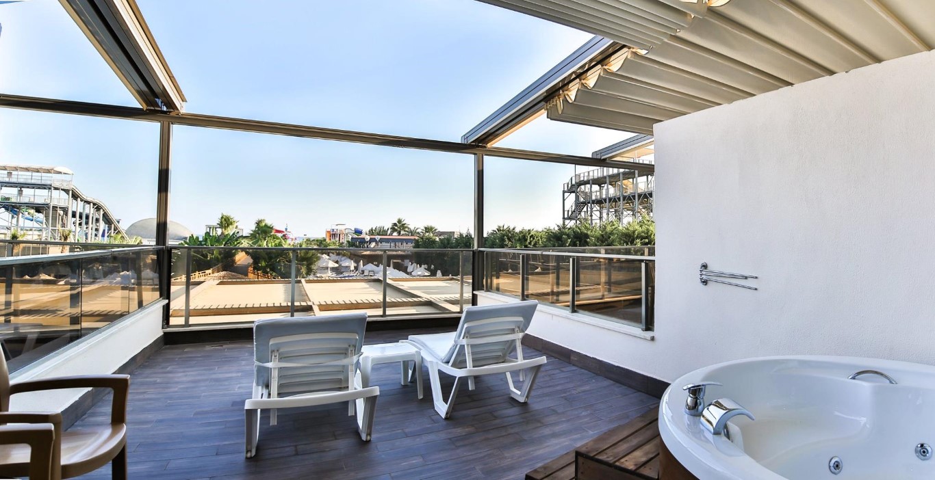 imagini hotel SATURN PALACE LARA